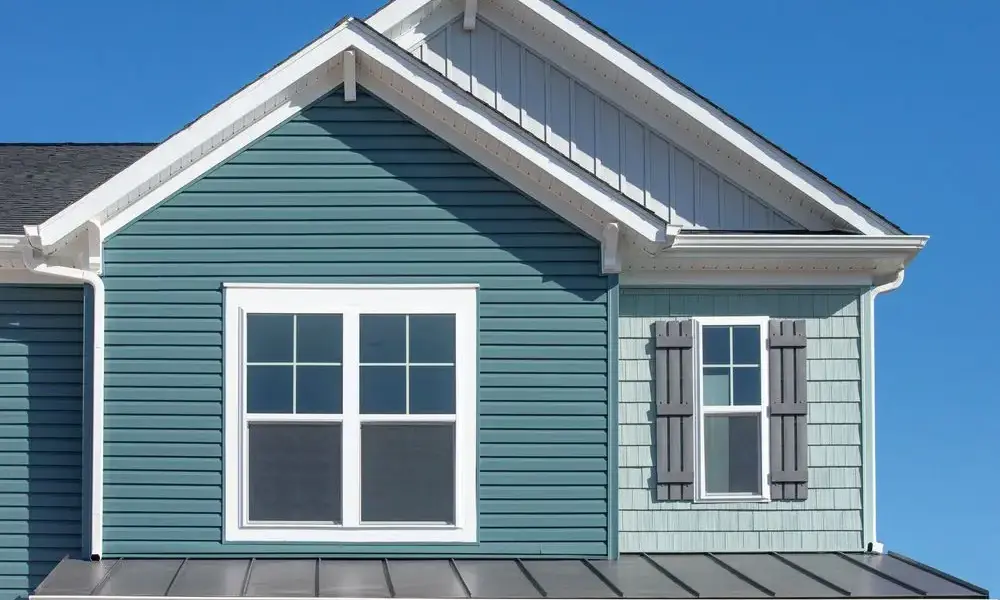 Roof repair and inspection services in Clark